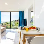 Apartment Casa Branca-a, Beautiful Sea View *