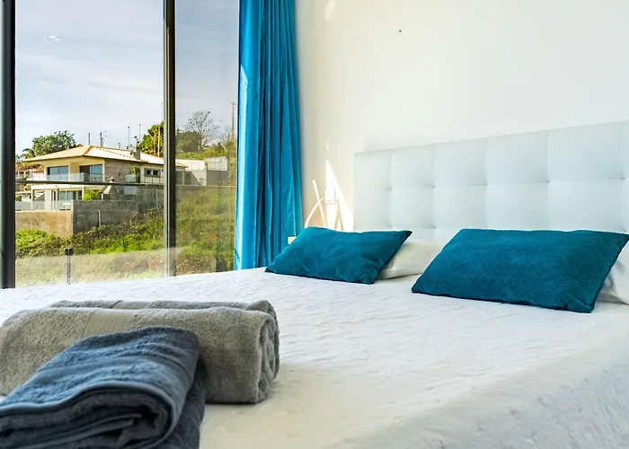 Casa Branca-a, Beautiful Sea View Appartement Estreito Da Calheta